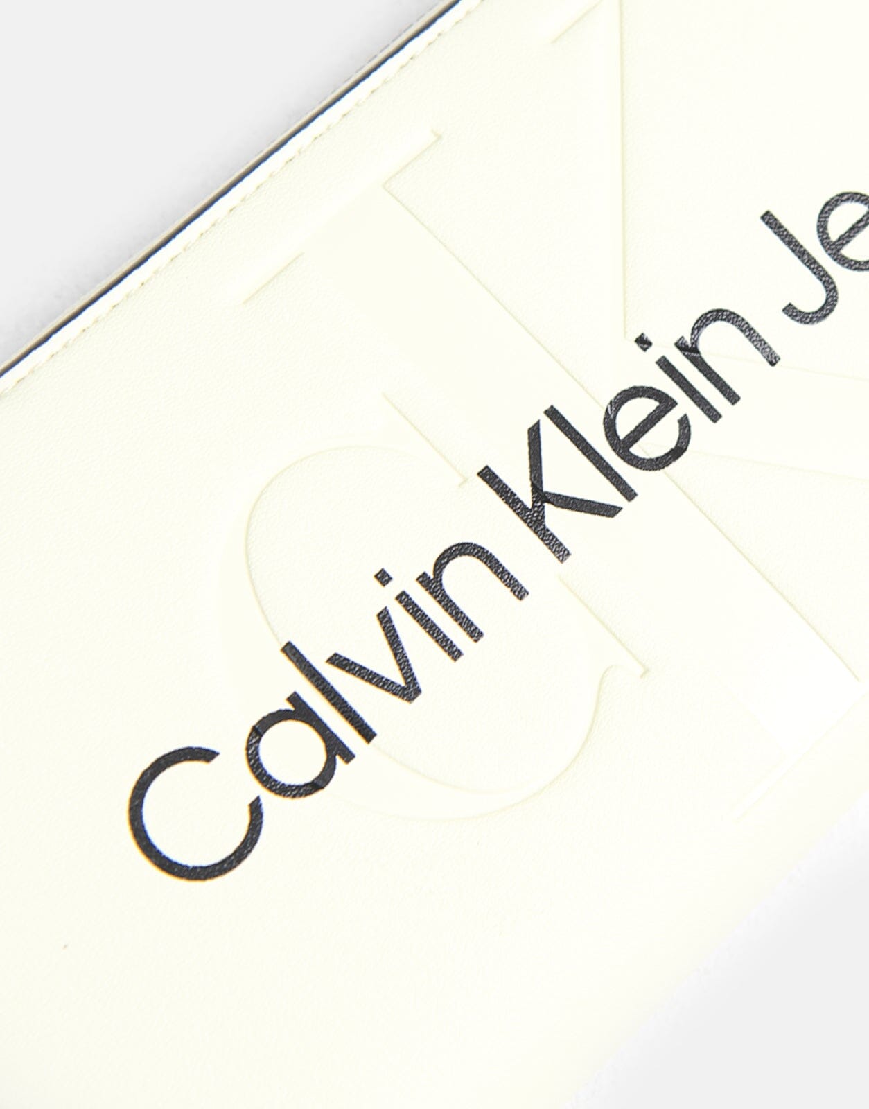 Calvin Klein Sculpted Mono Zip Light Yellow Wallet