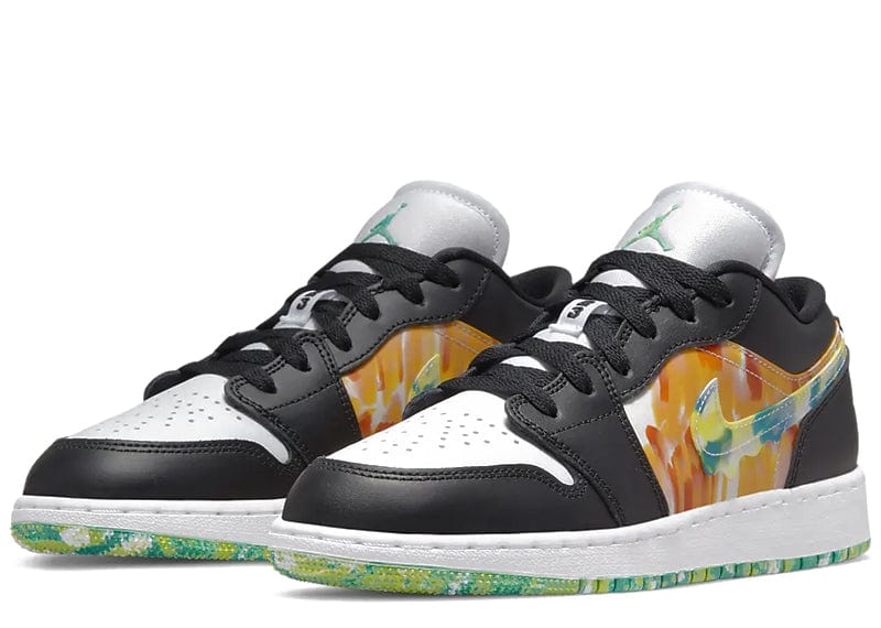 Jordan 1 Low SE Black/White-Team Orange-Kumquat