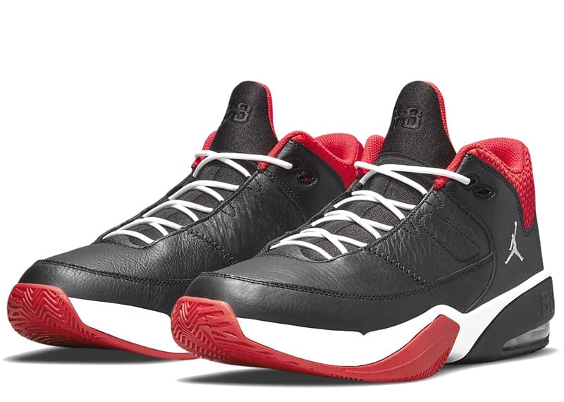 Jordan Max Aura 3 Black Red