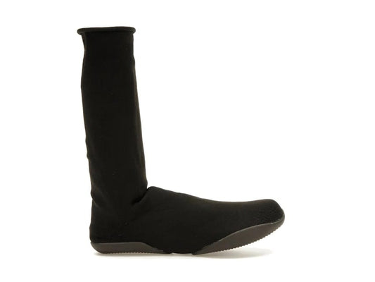 Yeezy Pod Black Size 3 (Eu 45-47)